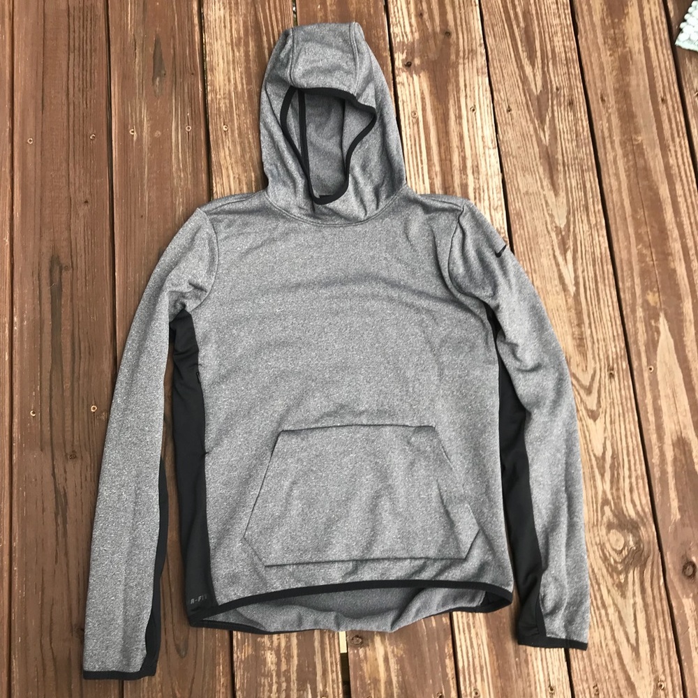 Nike • Sweatshirt